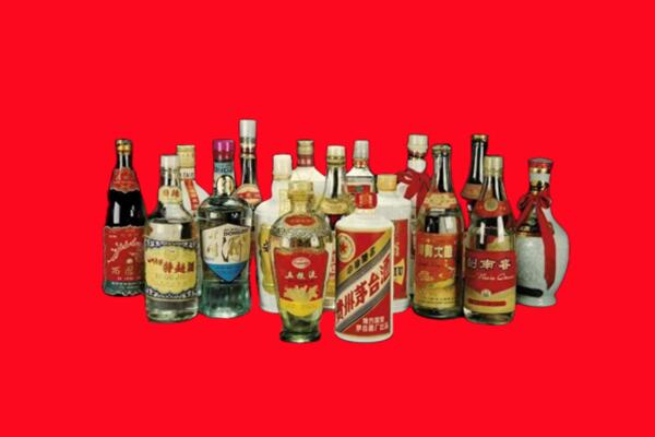 讷河市回收十八老酒.jpg